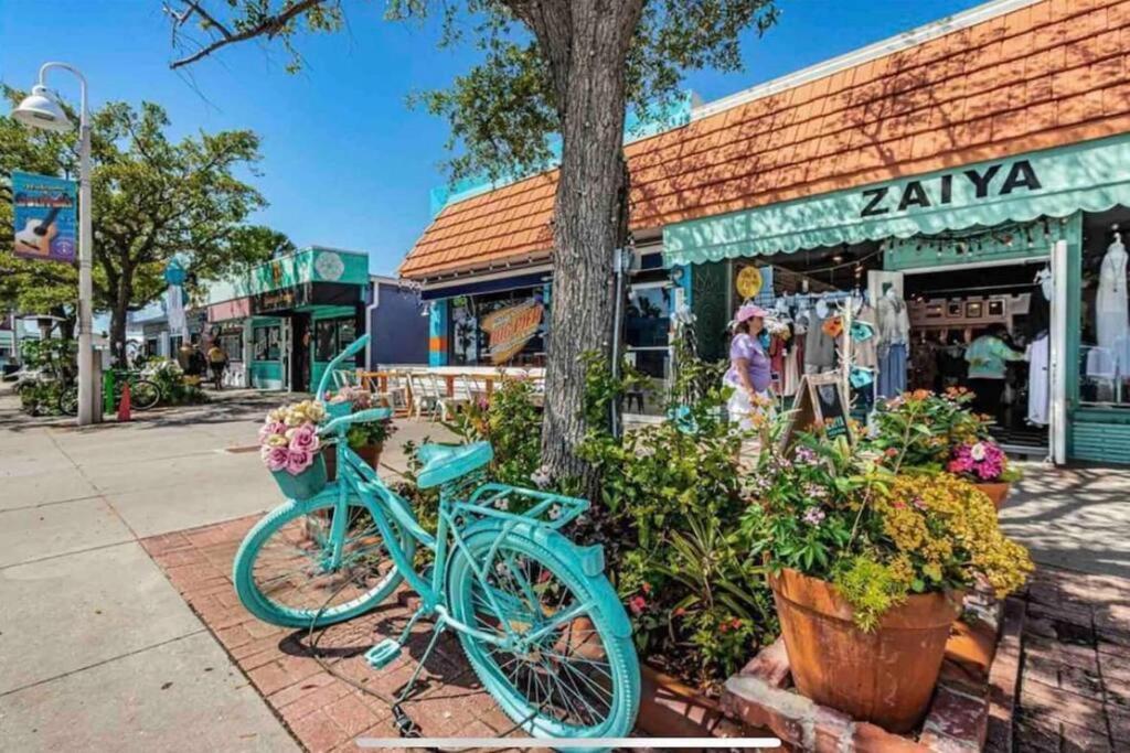 In The Center Of Gulfport, Min Away From The Beach! Сейнт Питърсбърг Екстериор снимка